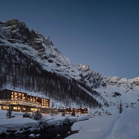 Отель Cervino - Vretreats Брей-Червиния Экстерьер фото